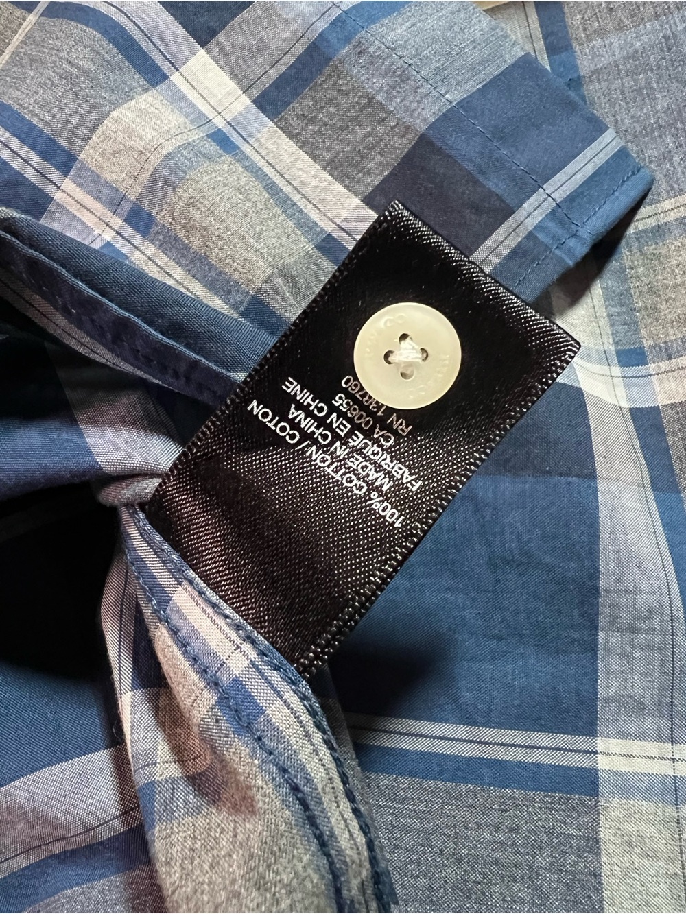 RW&CO. Men’s Blue Plaid Short-Sleeve Button-Up Slim Fit Shirt -INK STAIN ON BACK - Picture 3 of 9